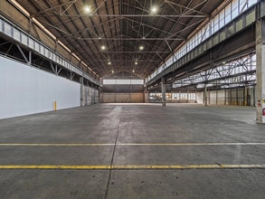 356 Bilsen Rd, Geebung for lease Interior Photo- Image 2 of 5