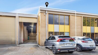 98 Old Pittwater Rd, Brookvale for lease Building Photo- Image 2 of 6
