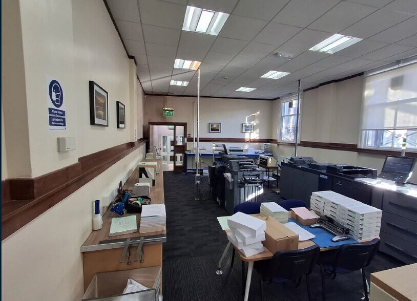 23-27 Spittal St, Stirling for sale - Building Photo - Image 2 of 2