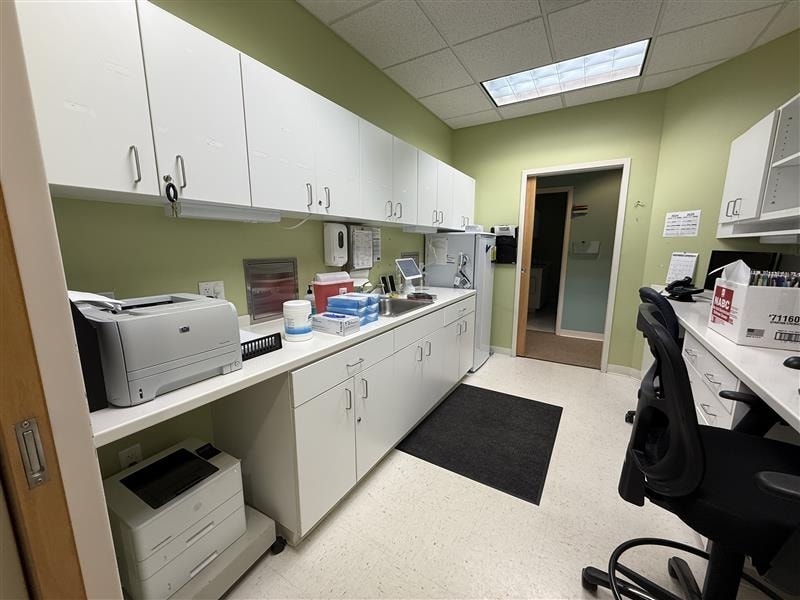 410 Park Pl, Mishawaka, IN à louer Photo intérieure- Image 1 de 4