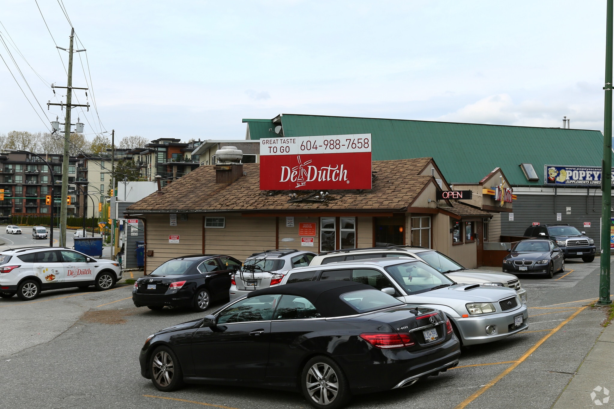 657 3rd St W, North Vancouver, BC for sale Building Photo- Image 1 of 7