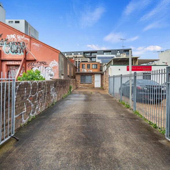 244 Illawarra Rd, Marrickville à louer - Photo du bâtiment - Image 3 de 4