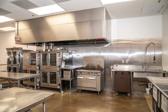 1930 W Bluemound Rd, Waukesha, WI for lease Interior Photo- Image 1 of 11