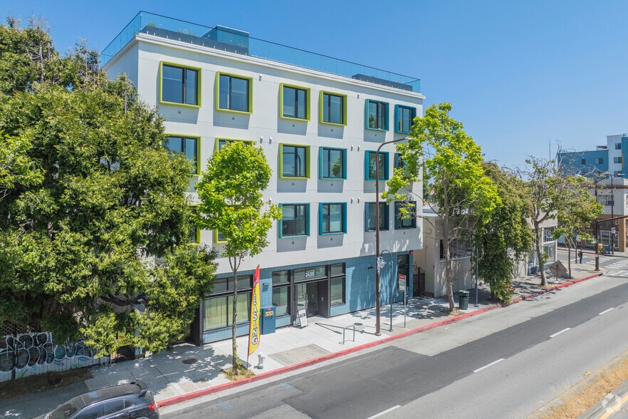 2435 San Pablo Ave, Berkeley, CA for lease - Primary Photo - Image 2 of 11