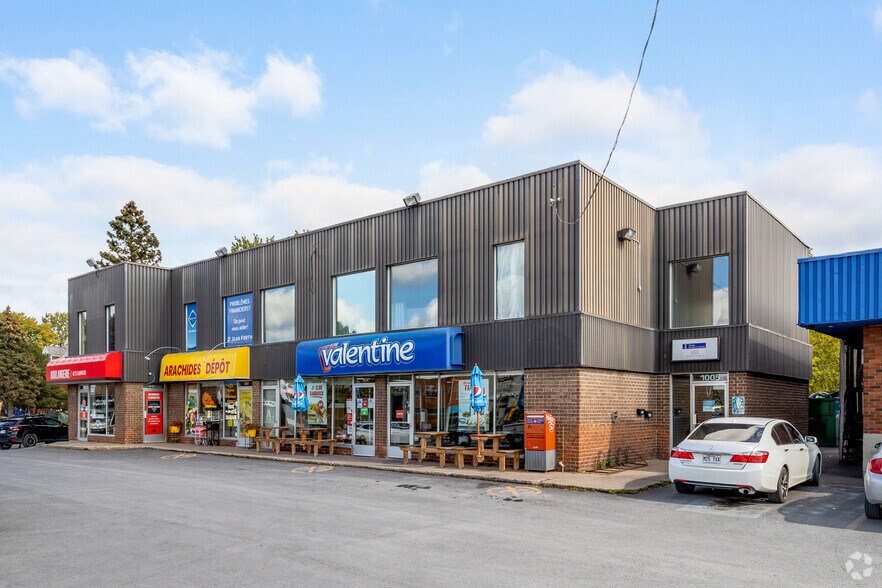 1001-1005 Boul de Périgny, Chambly, QC à louer - Photo du bâtiment - Image 2 de 4