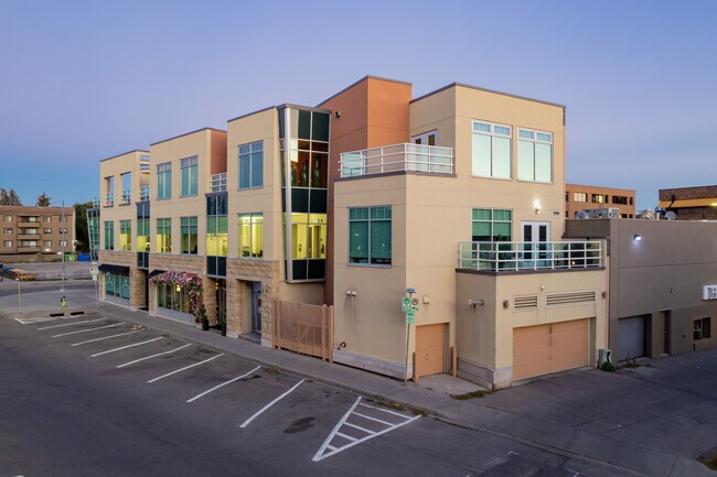 Plus de détails pour 1170 Kensington Cres NW, Calgary, AB - Bureau à louer