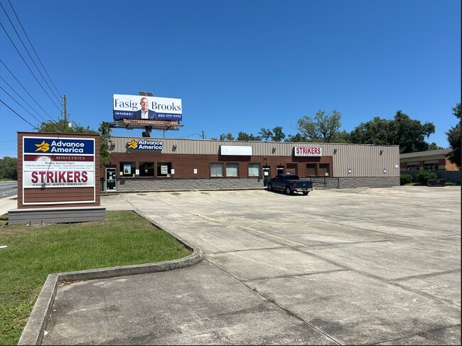 Plus de détails pour 2221 S Monroe St, Tallahassee, FL - Commerce de détail à vendre