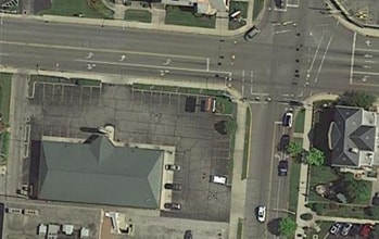143 N Main St, Bellefontaine, OH - Aerial  map view