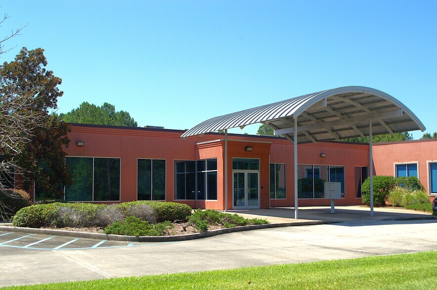 4200 Mamie St, Hattiesburg, MS à louer - Photo du bâtiment - Image 1 de 10