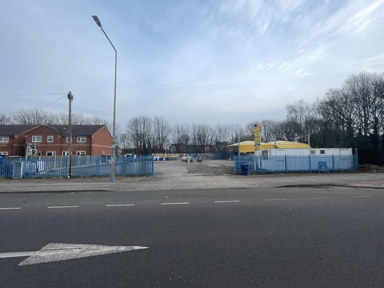 921 Uttoxeter Rd, Stoke On Trent for sale - Building Photo - Image 1 of 10