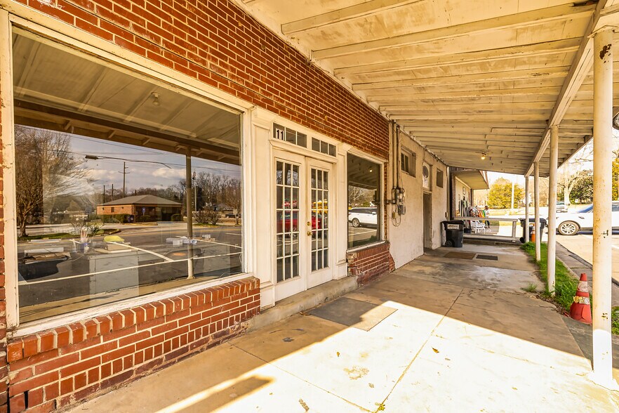 11 Hunter st, Senoia, GA à vendre - Photo du bâtiment - Image 3 de 11