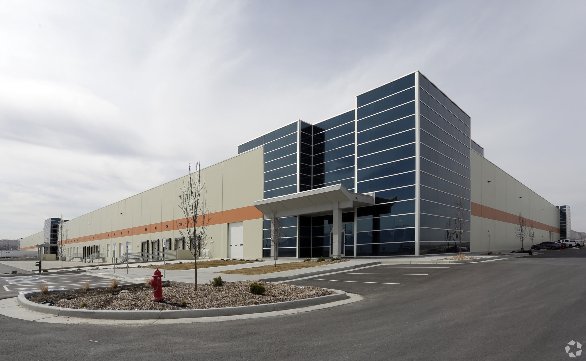 2450-2464 S 6755 W, West Valley City, UT for lease Primary Photo- Image 1 of 7