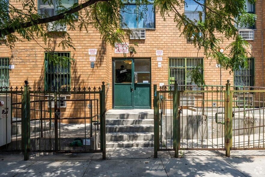 1845-1849 Atlantic Ave, Brooklyn, NY à vendre - Photo du bâtiment - Image 2 de 5