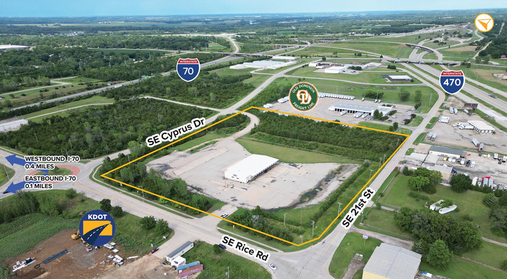 2000 SE Rice Rd, Topeka, KS à louer Photo du bâtiment- Image 1 de 9