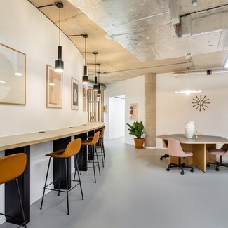 More details for 925 N La Brea Ave, Los Angeles, CA - Coworking for Lease