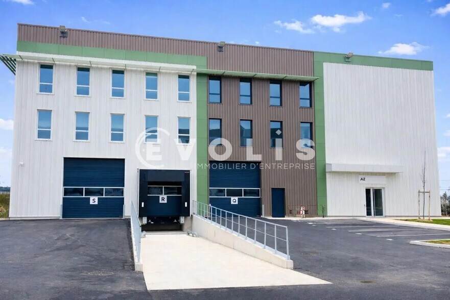 Chemin Des Carouges, Bondy à louer - Photo du bâtiment - Image 1 de 5