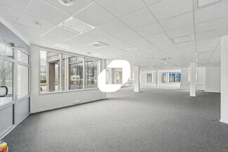 More details for 23 Allée Des Impressionnistes, Villepinte - Office for Lease