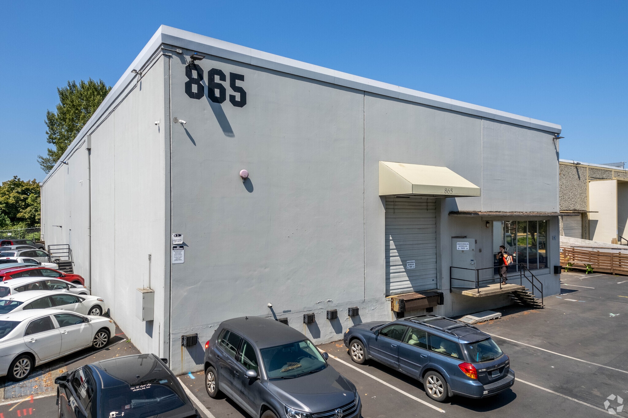 865 Lind Ave SW, Renton, WA for lease Primary Photo- Image 1 of 4
