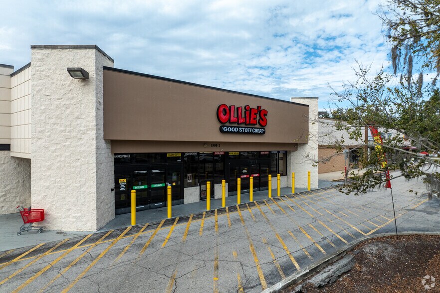 1906-1998 State Road 44, New Smyrna Beach, FL à vendre - Photo du bâtiment - Image 2 de 5