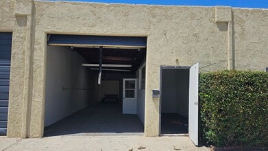 1288 W Lambert Rd, Brea, CA à louer Photo du bâtiment- Image 1 de 5