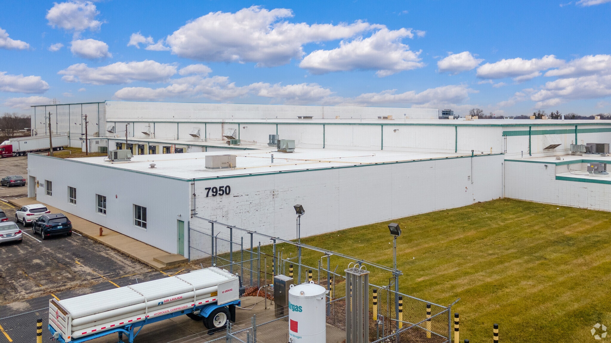 7950 Dixie Hwy, Florence, KY for lease Building Photo- Image 1 of 5