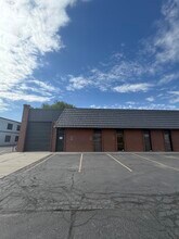 257-263 W 2950 S, Salt Lk, Salt Lake City, UT for lease Interior Photo- Image 1 of 9