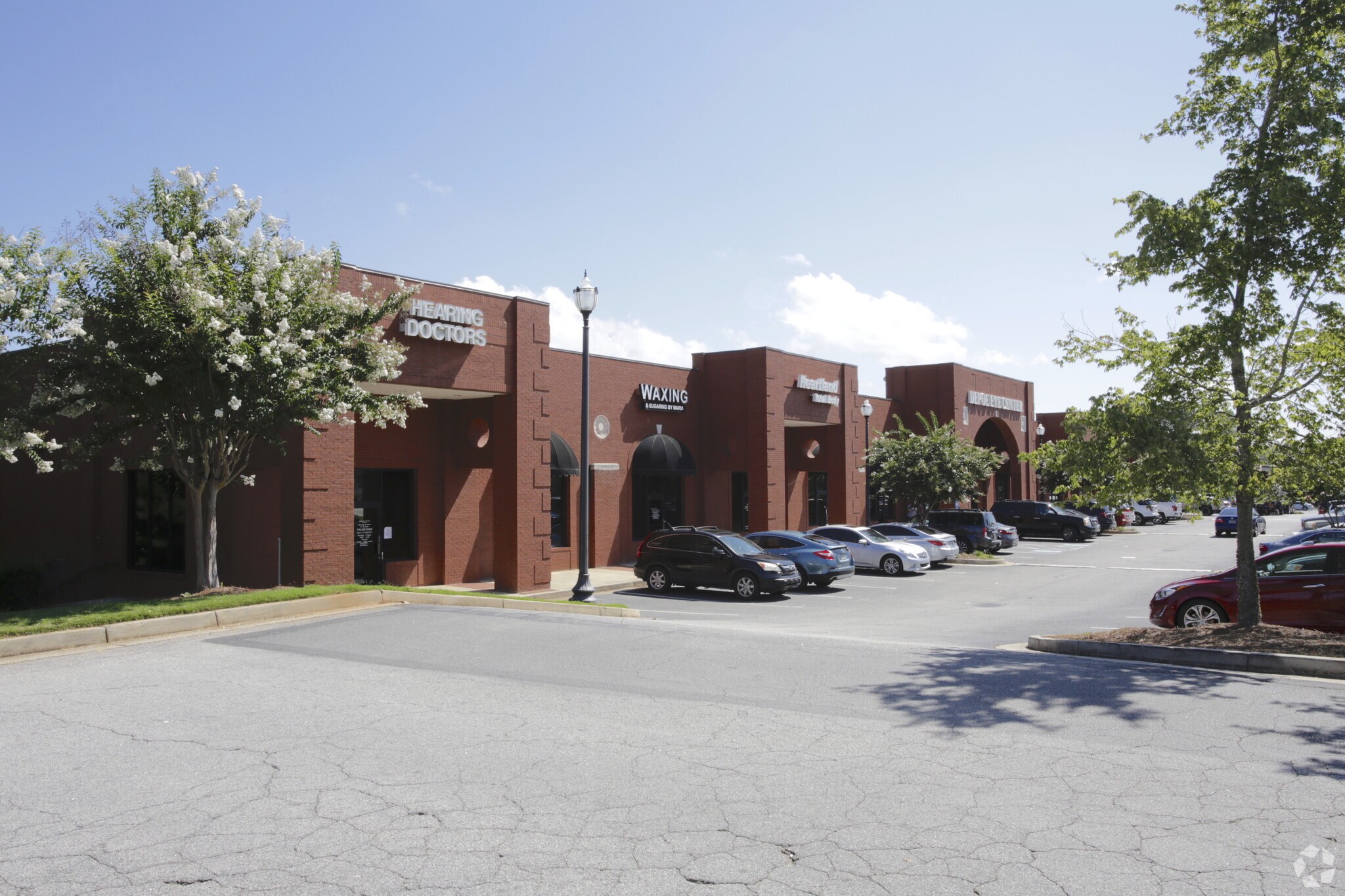 550 Eagles Landing Pky, Stockbridge, GA for lease Building Photo- Image 1 of 3