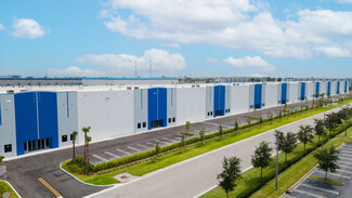 Plus de détails pour 10900 NW 146th St, Hialeah Gardens, FL - Industriel à louer