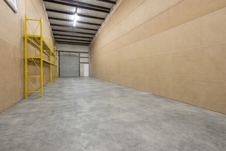 6032 Fieldstone Ave, Baton Rouge, LA for lease Interior Photo- Image 1 of 4