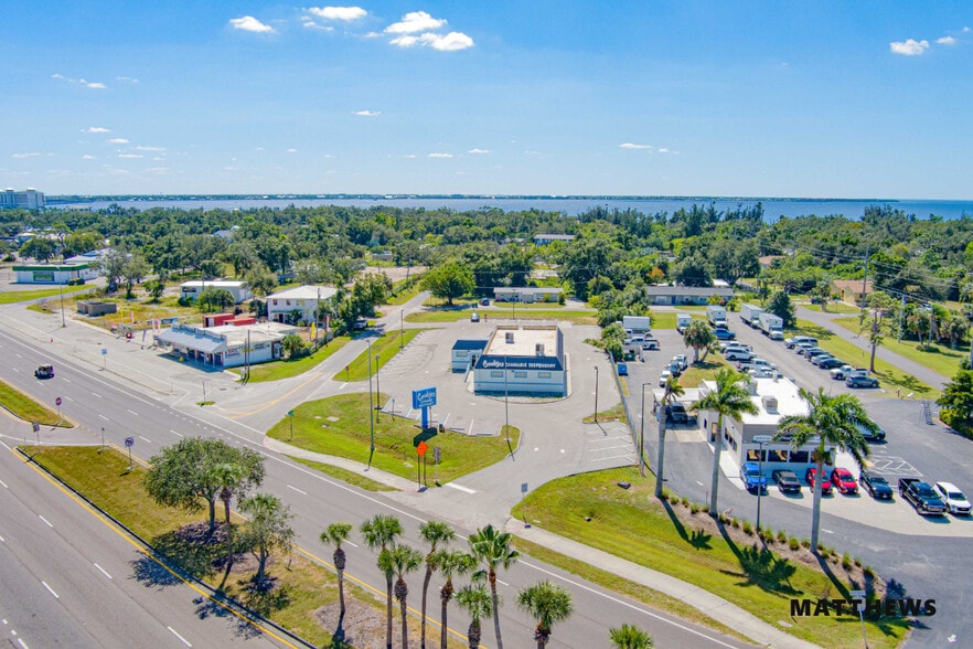 4535 Tamiami Trl, Port Charlotte, FL for sale - Building Photo - Image 2 of 3