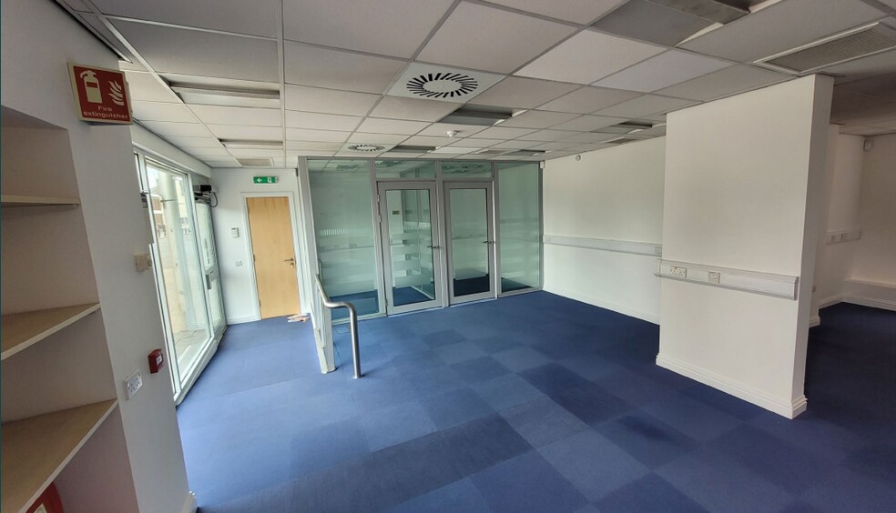 29 Eskbank Rd, Dalkeith à louer - Photo intérieure - Image 2 de 5