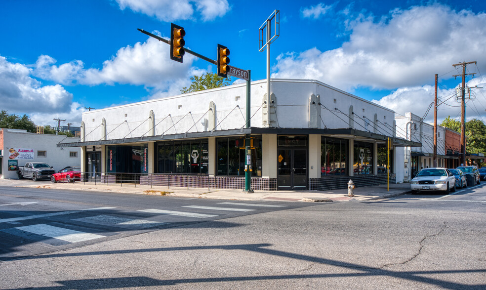 1941-1947 N New Braunfels Ave, San Antonio, TX for lease - Building Photo - Image 1 of 12