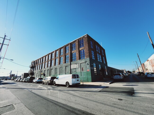 Plus de détails pour 3450 Salmon St, Philadelphia, PA - Industriel à louer