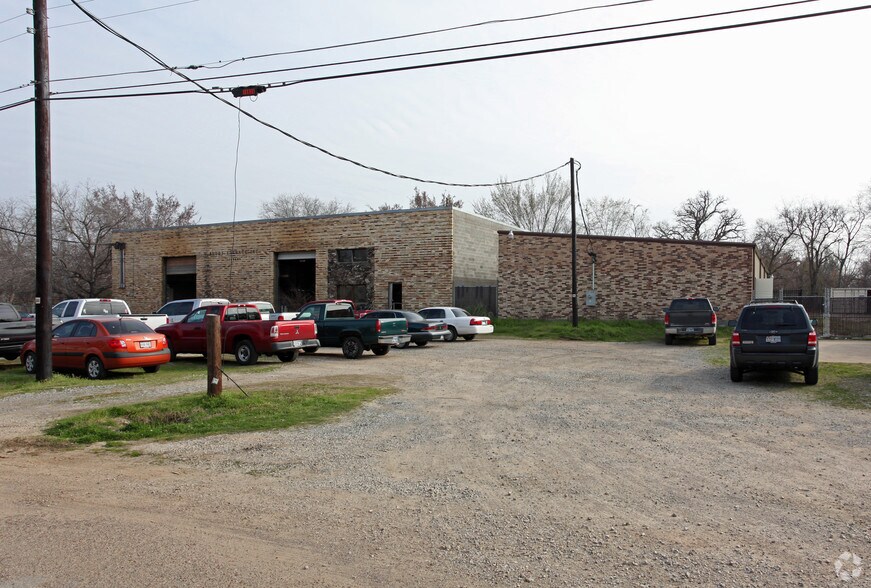 10936 Martin St, Balch Springs, TX for sale - Building Photo - Image 2 of 3