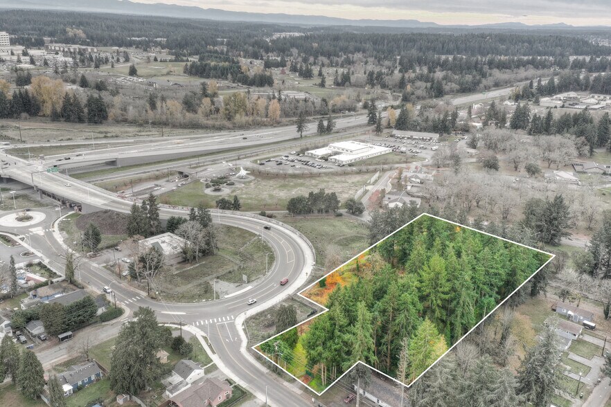 15515 Maas Ln SW, Lakewood, WA à vendre - Photo du bâtiment - Image 3 de 9