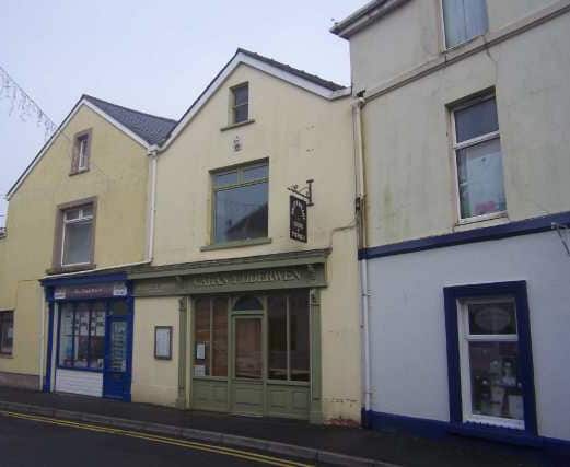 11 Mansel St, Carmarthen for sale Primary Photo- Image 1 of 17