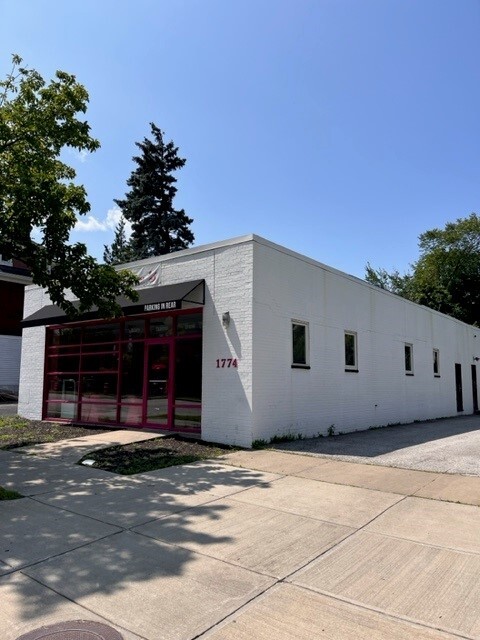 1774 Lee Rd, Cleveland Heights, OH à vendre Photo du bâtiment- Image 1 de 1