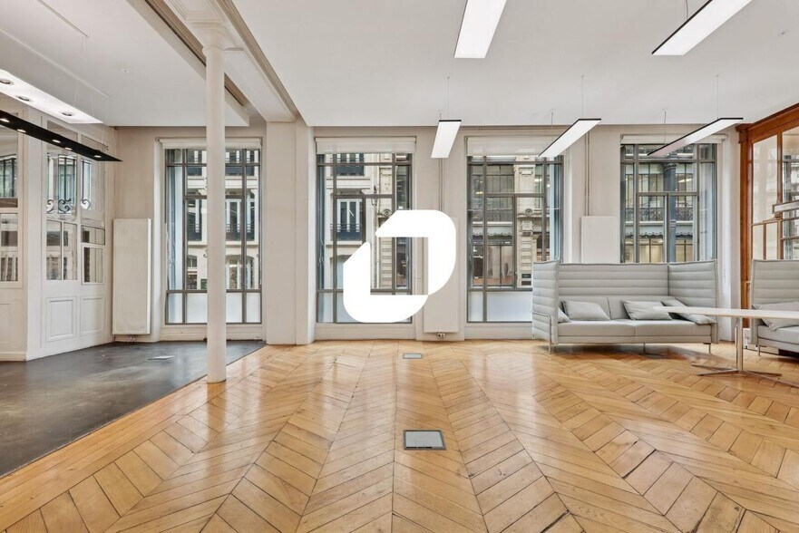 10 Rue D'Uzes, Paris for lease - Interior Photo - Image 3 of 14