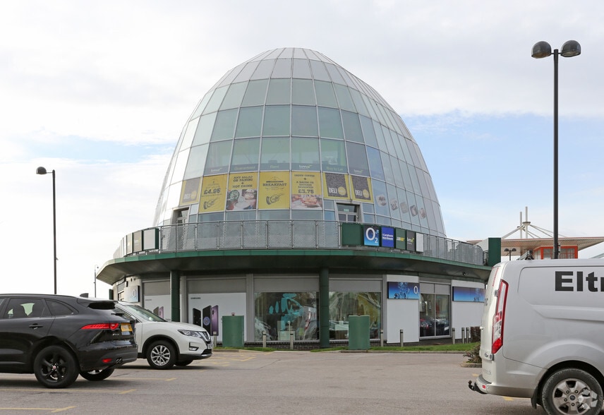 St Andrews Quay, Hull for lease - Building Photo - Image 3 of 6