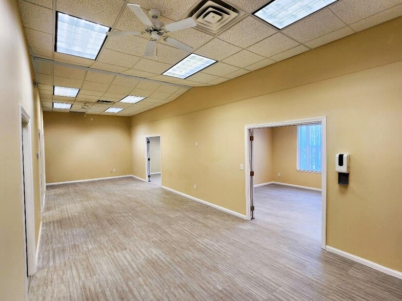 3 Winnenden Rd, Norwich, CT for lease - Interior Photo - Image 1 of 20