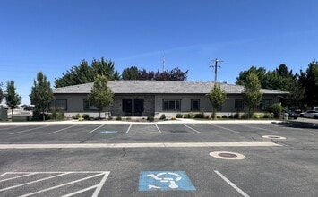 1921 E Overland Rd, Meridian, ID for lease Building Photo- Image 1 of 9