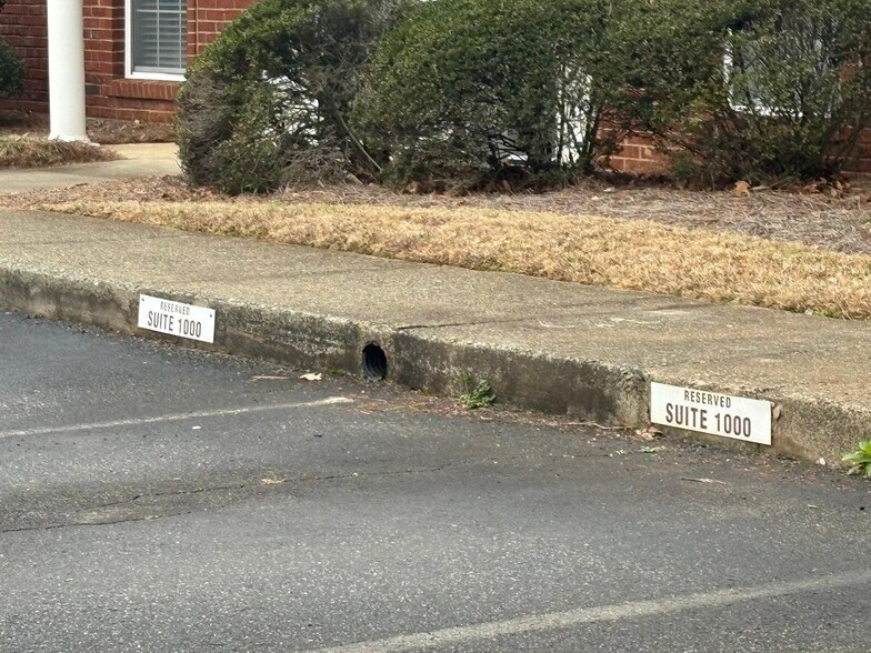 107 Colony Park Dr, Cumming, GA à louer - Photo du bâtiment - Image 3 de 11