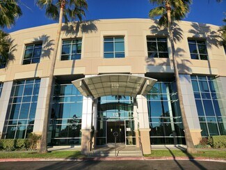 Plus de détails pour 113 Waterworks Way, Irvine, CA - Bureau à vendre