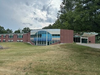 Plus de détails pour 26 Old Post Rd, Northford, CT - Spécialité à vendre