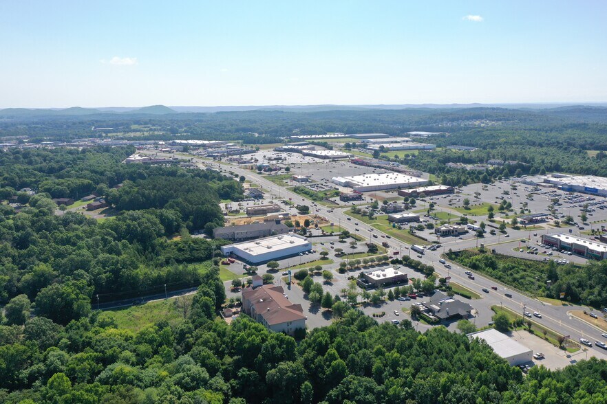 00 Leonard, Albemarle, NC à vendre - Aérien - Image 2 de 9