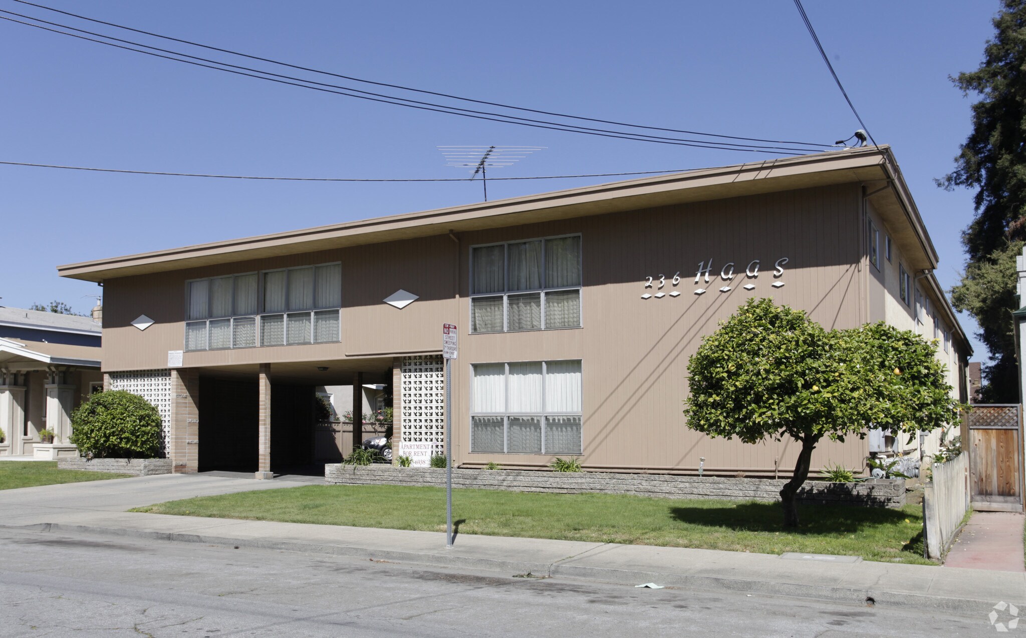 236 Haas Ave, San Leandro, CA à vendre Photo principale- Image 1 de 140