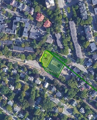 Plus de détails pour 120 Beaconsfield Rd, Brookline, MA - Spécialité à vendre