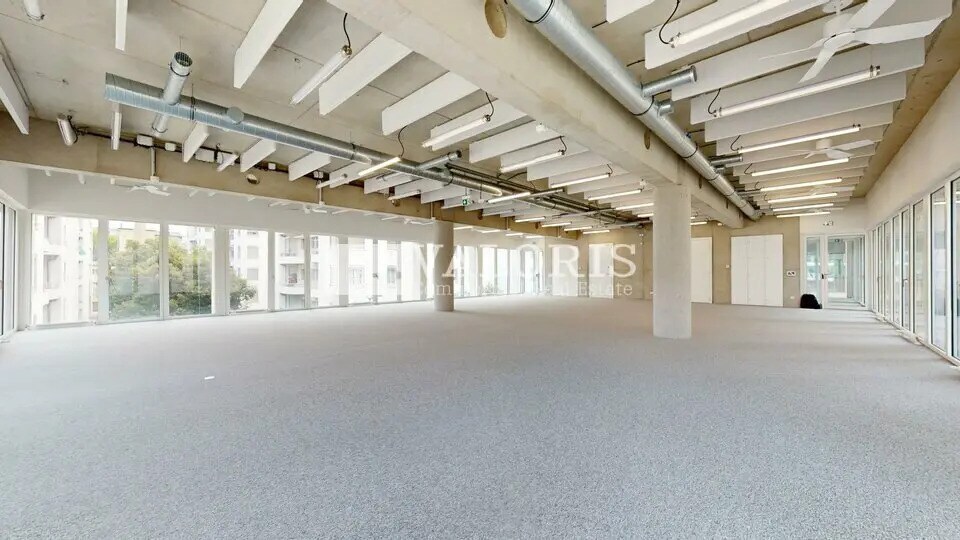 Office in Lyon for sale - Building Photo - Image 3 of 17