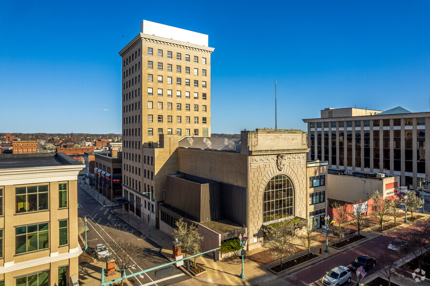 126 Central Plaza North, Canton, OH à vendre - Photo du bâtiment - Image 1 de 1