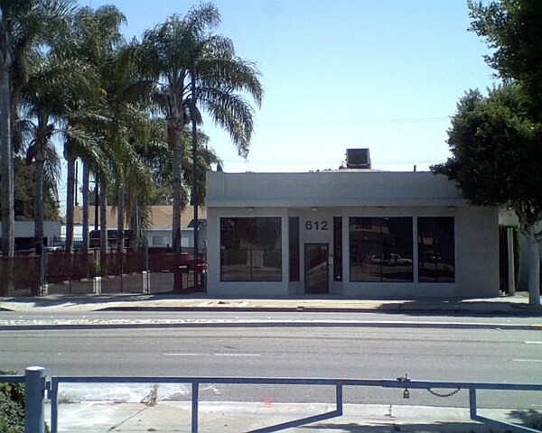 Plus de détails pour 612 Long Beach Blvd, Compton, CA - Local d'activités à louer